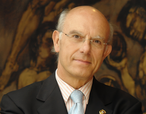 Dr. José Manuel Revuelta Dr. José Manuel Revuelta